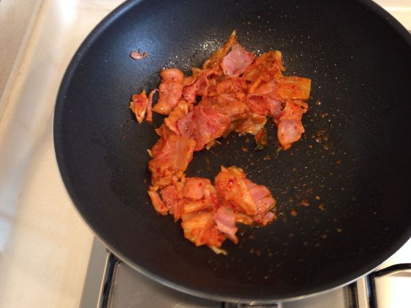 培根辣白菜炒红米饭