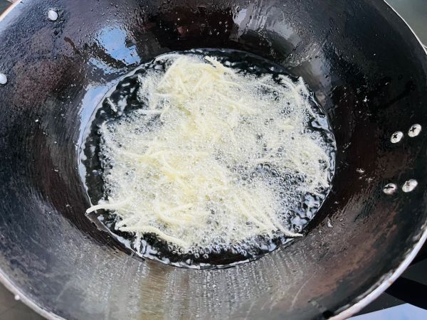 金丝芥味沙拉球