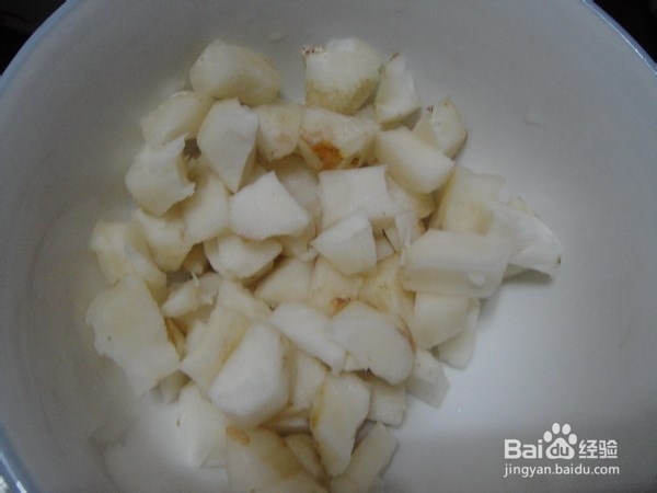 秋季润肺化痰饮品--荸荠雪梨甜品!