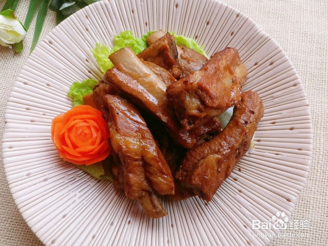 苹果闷排骨的做法