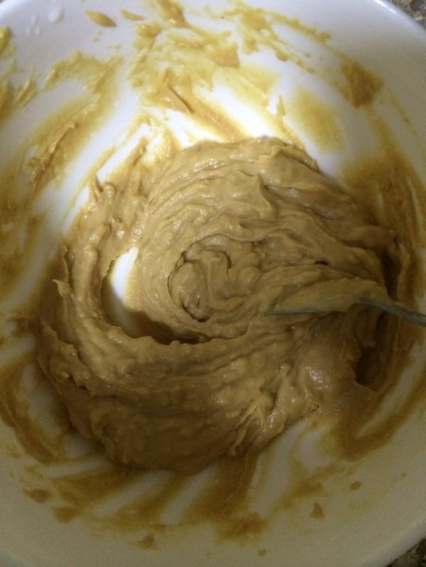 奶香花生酱包子