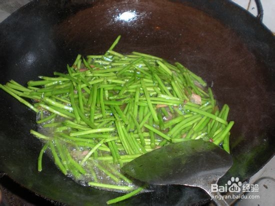 “洲八鲜”之——芦蒿炒腊肉