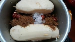 健康养生佳品糯米莲藕的做法