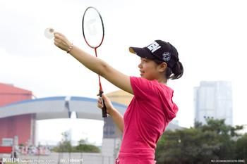 羽毛球四种单打打法获胜秘籍