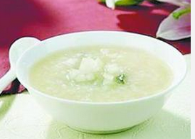 缓解宝宝腹胀的方法