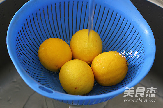 蜜渍柠檬的做法
