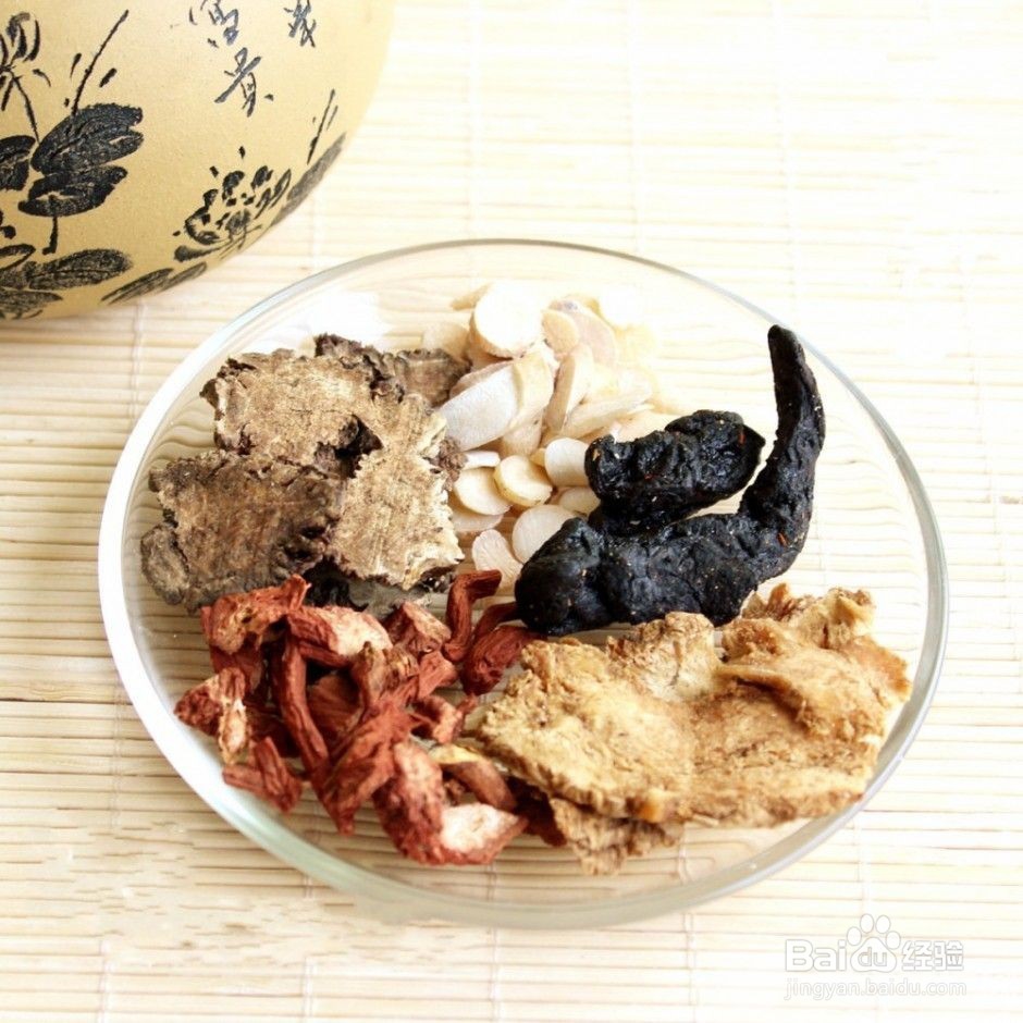 怎么吃才能早晚一勺让你气血足，月经顺？