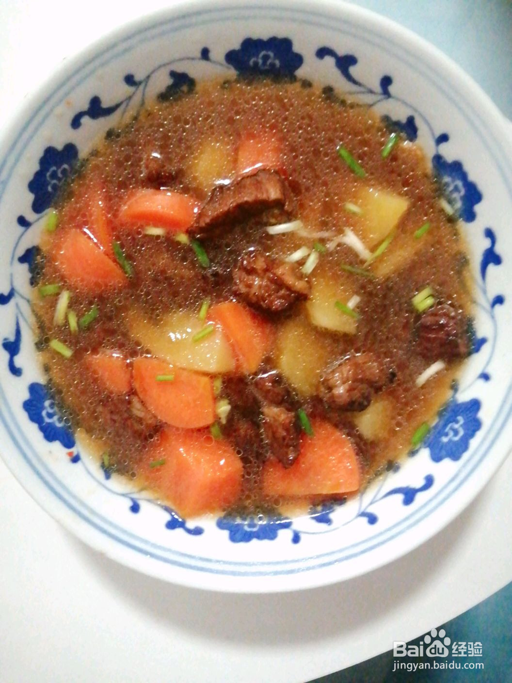 土豆胡萝卜炖牛肉的做法