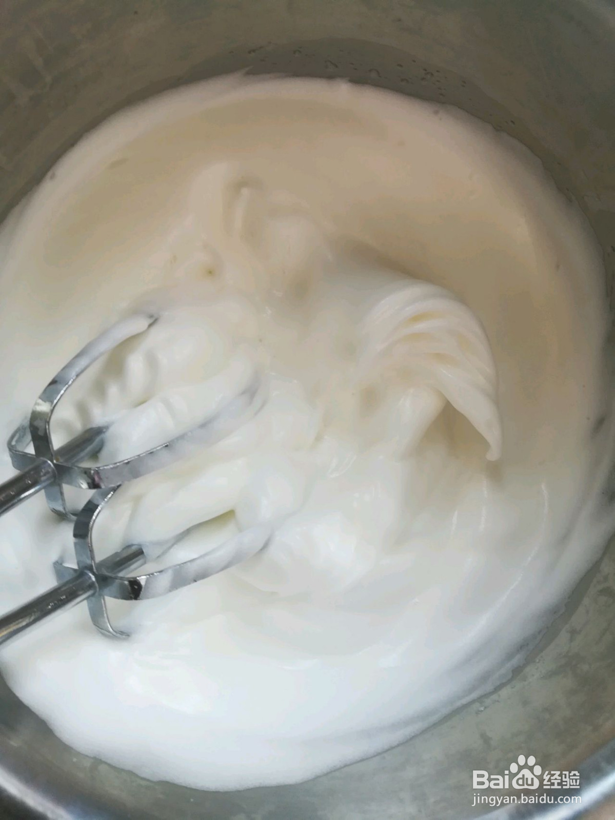 一次成功的戚风生日蛋糕的做法