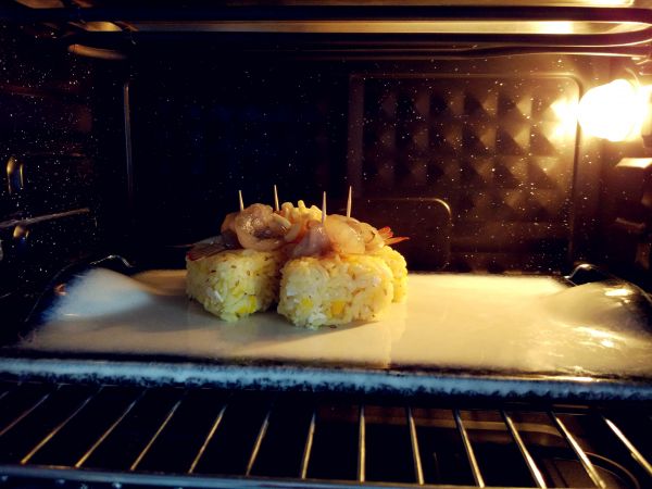奶酪蝴蝶虾饭团