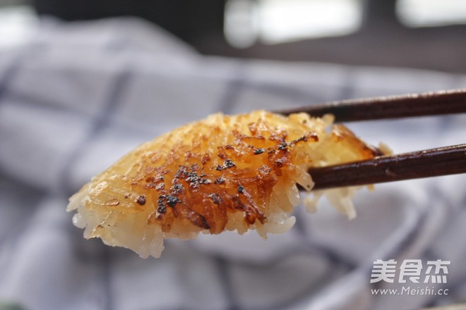 香菇滑鸡煲仔饭