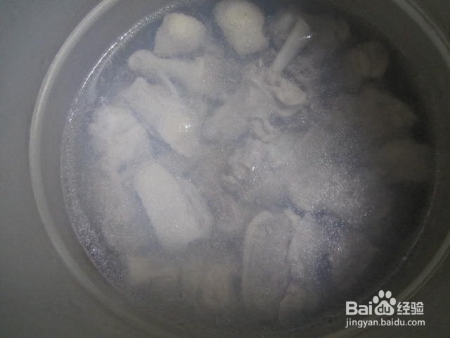 简单美味的咸笋煮鸭块