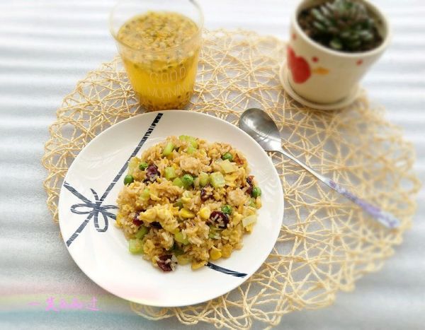 蔓越莓杂蔬炒饭