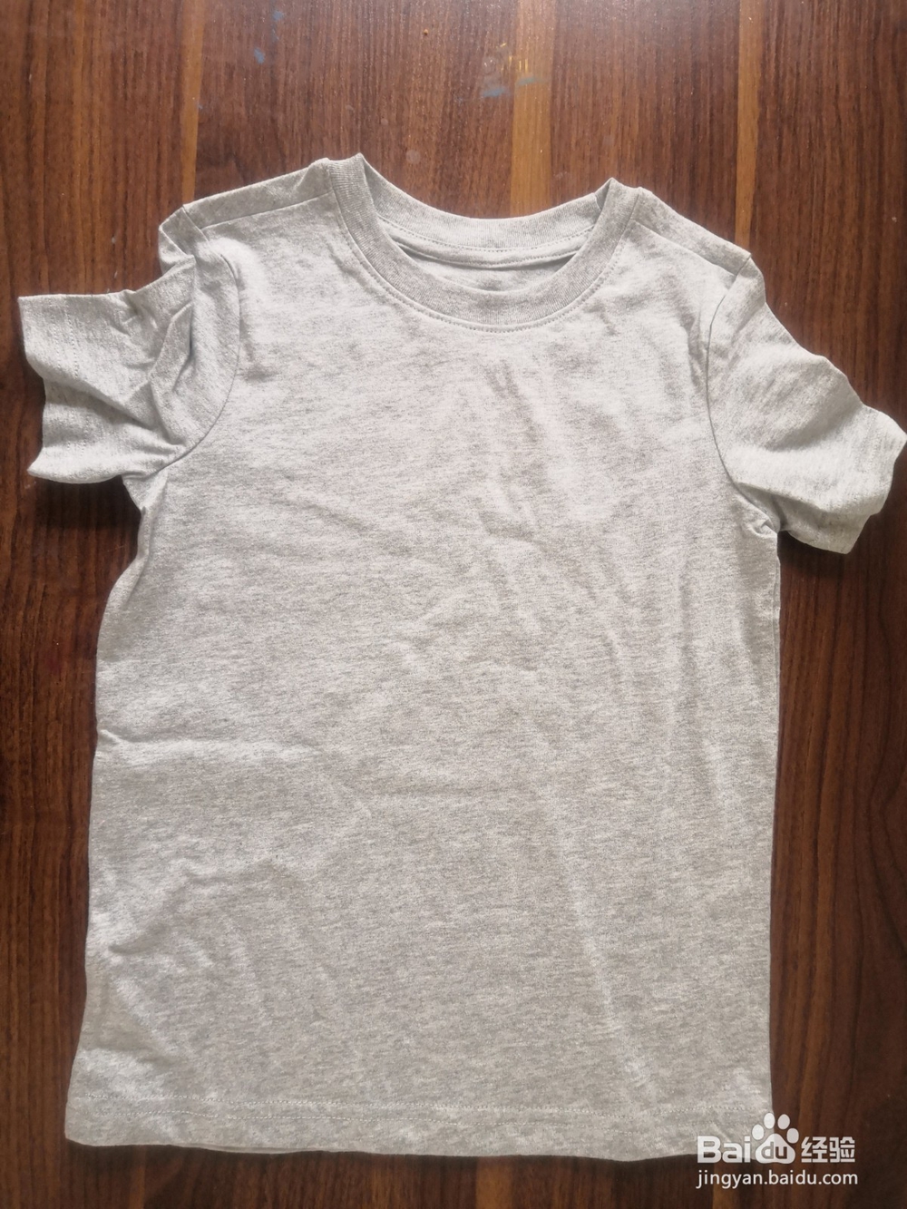 怎样为自己的小孩选购一件合适的T-shirt衫