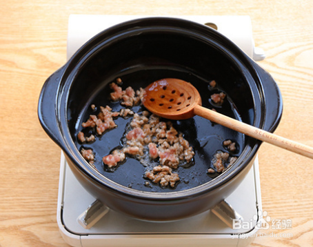 肉沫榨菜四季豆的做法