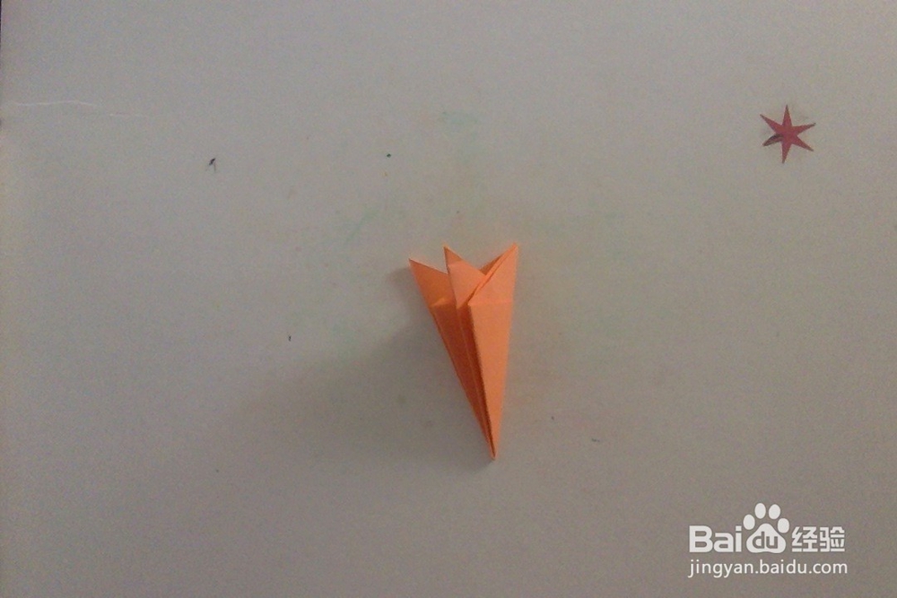 怎么剪圆形窗花？边框六角星