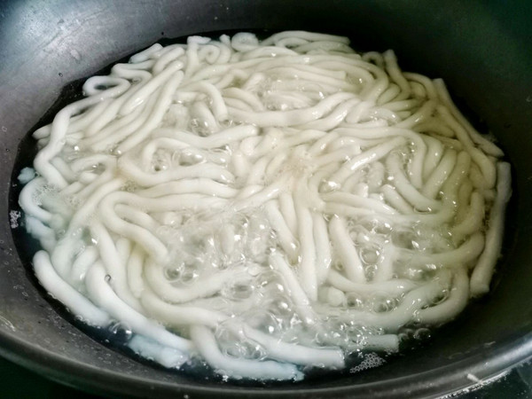 青椒火腿土豆粉