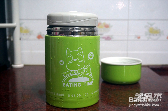 焖烧腊鸭头稀饭