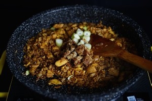 怎么做鹅肝鸡粒炒饭