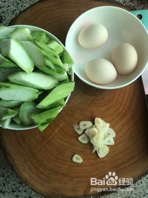 丝瓜滑蛋怎么做