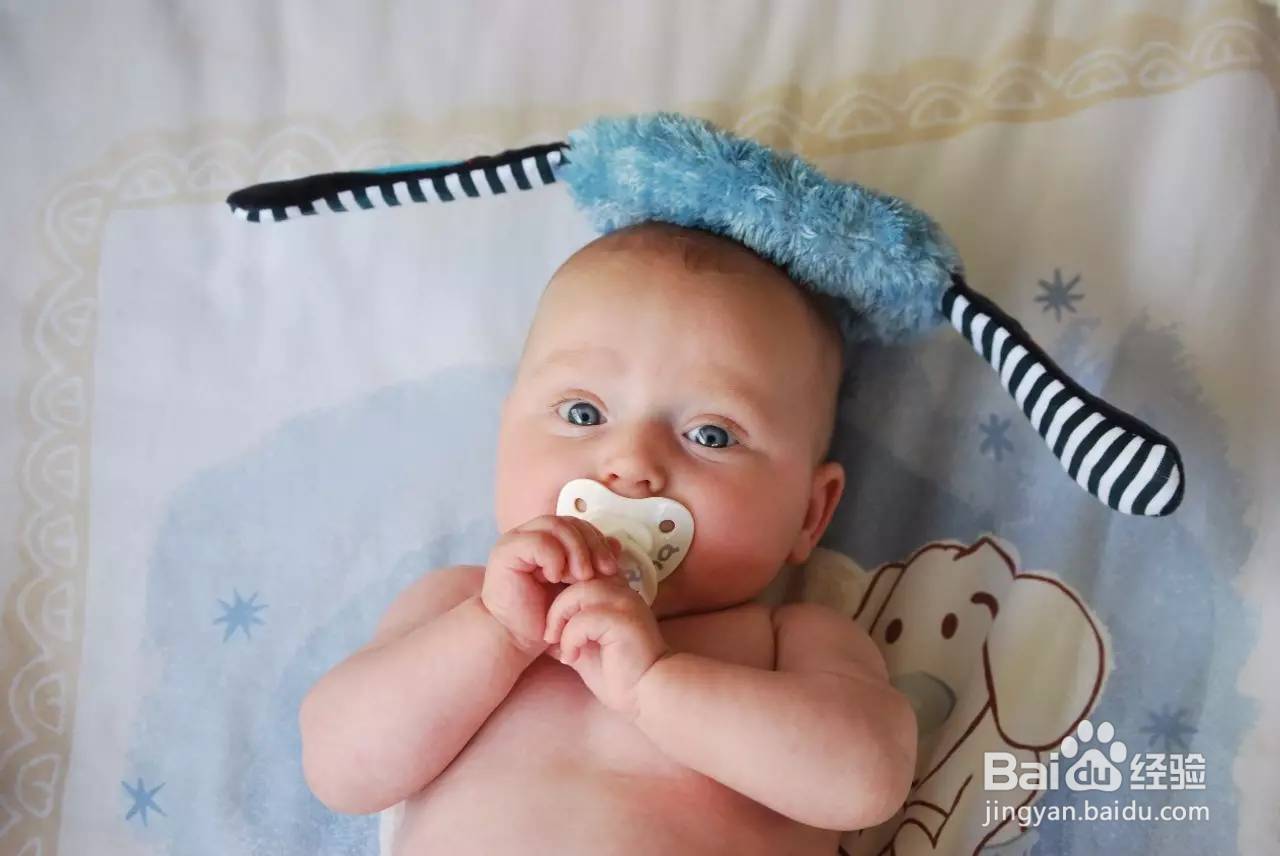 哪些玩具适合给婴儿玩？