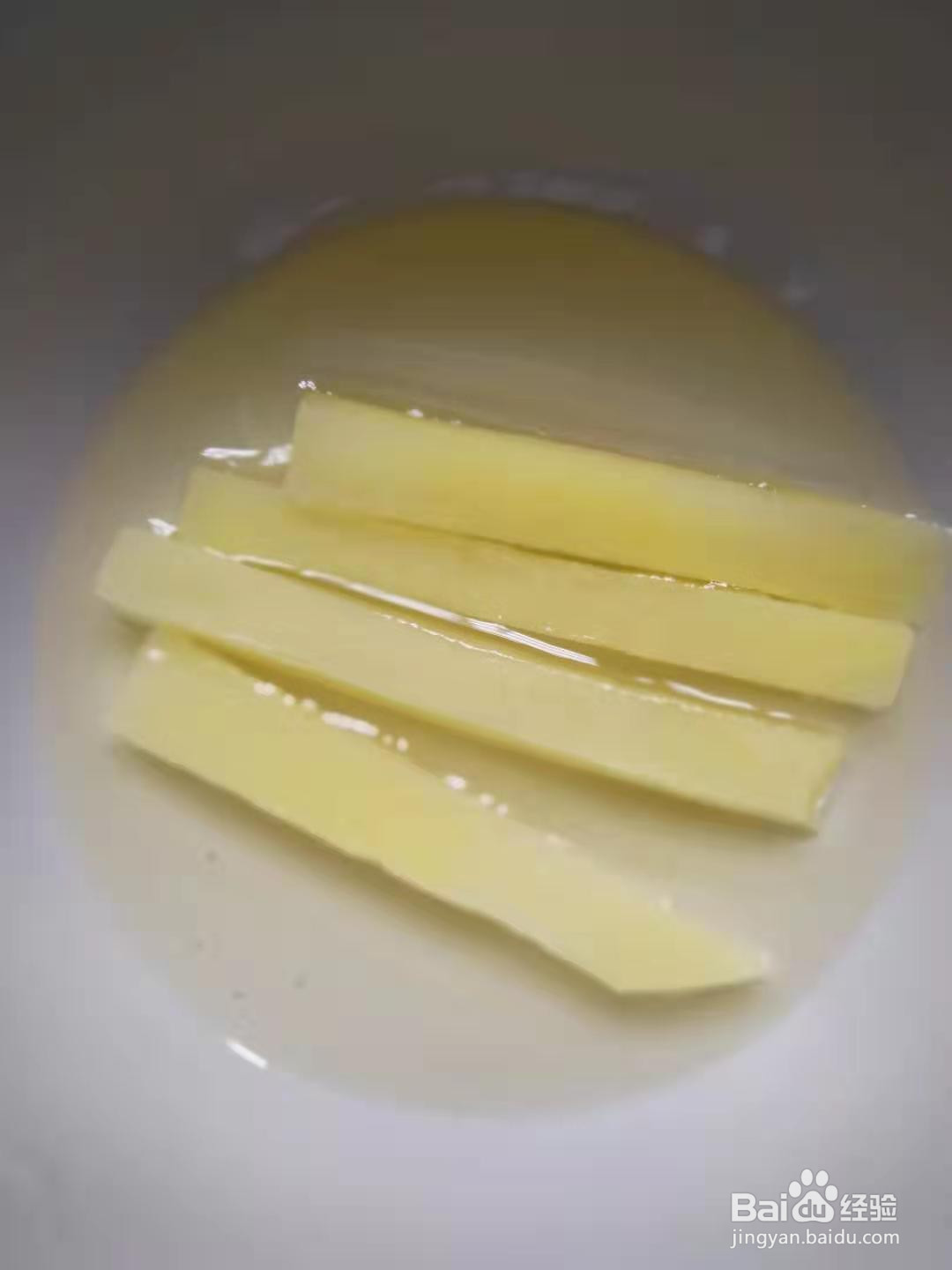 空气炸免油薯条的做法