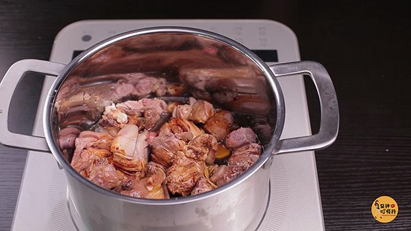 红焖羊肉炖萝卜