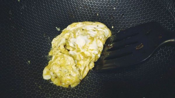 梅菜干酱油蛋炒饭