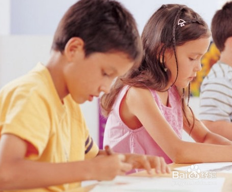 孩子闹情绪，家长该怎么办？