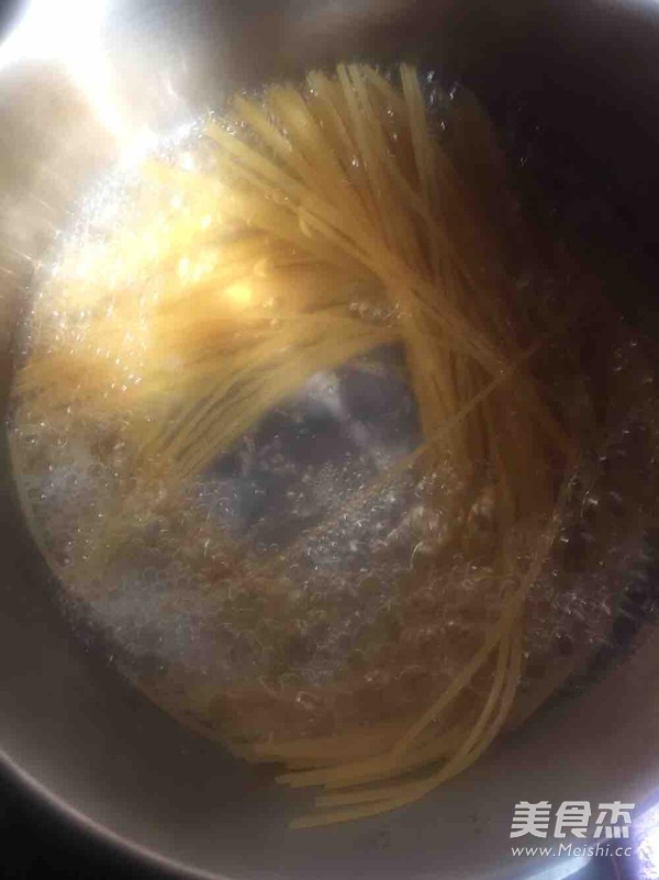 蕃茄牛肉意大利面