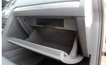 大众高尔夫7手套箱怎么拆开