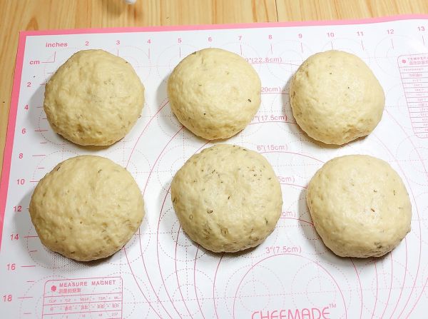 迷迭香奶精面包