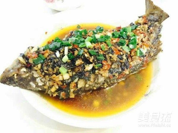 口味蒸鲫鱼的做法