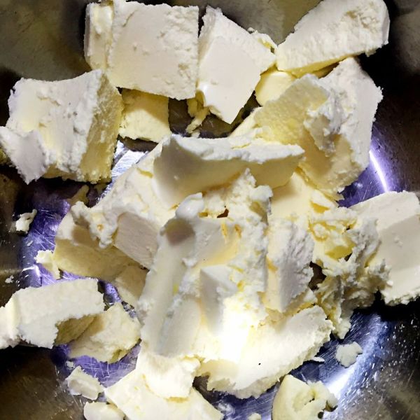 蓝莓渐变冻芝士蛋糕