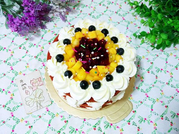 红丝绒水果裸蛋糕