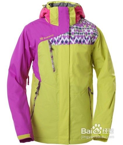 怎样区别滑雪服和冲锋衣