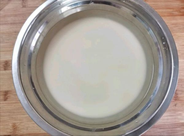 自制食材超丰富的美味凉皮