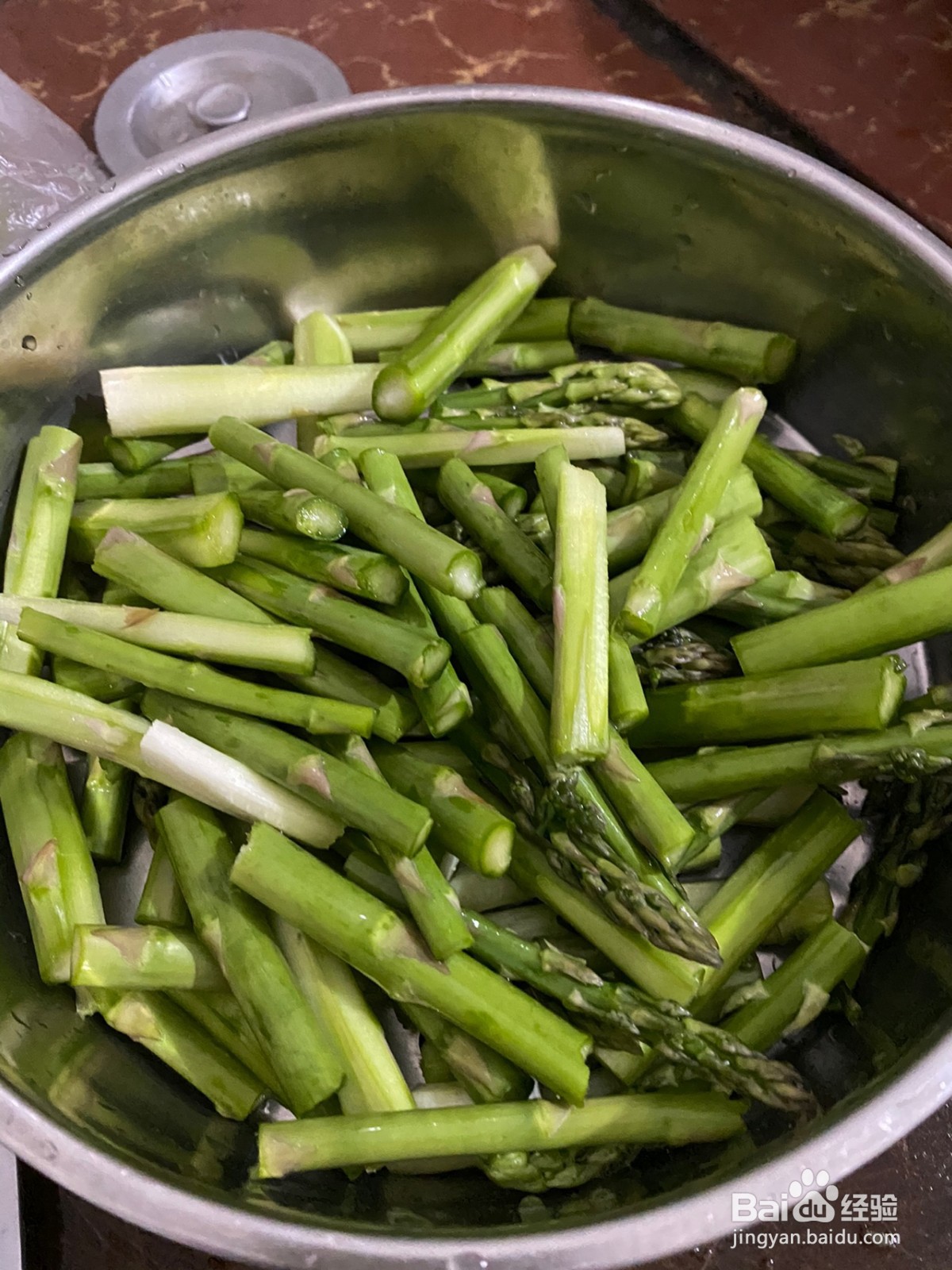 芦笋炒鹅肉的做法