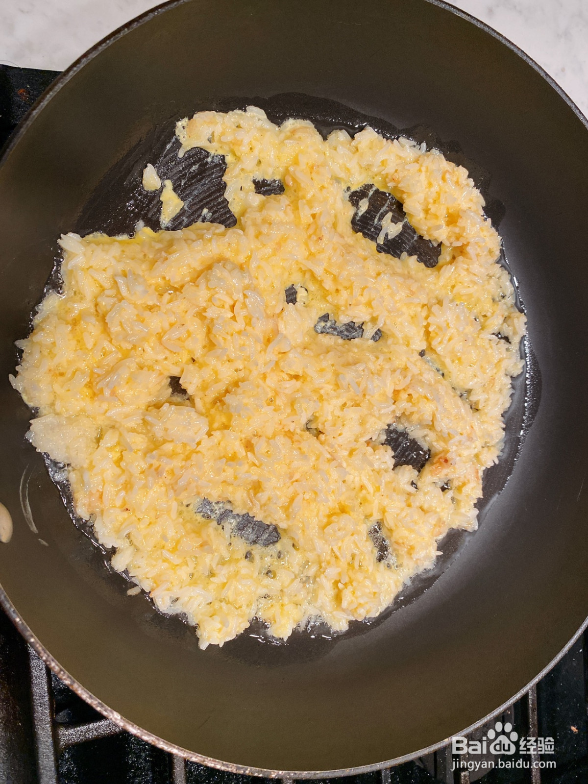 豪华版菠萝炒饭的做法