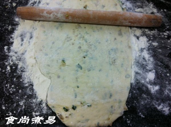 椒盐榨菜葱油饼