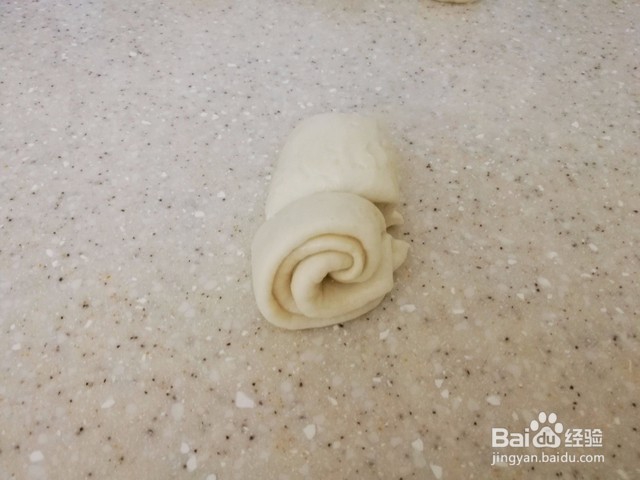 花朵面包很别致！