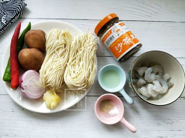 沙茶酱虾仁炒面