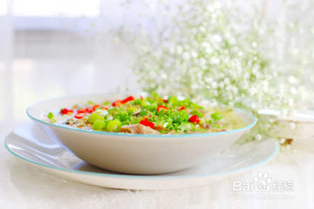 酸汤金针肥牛的美味吃法