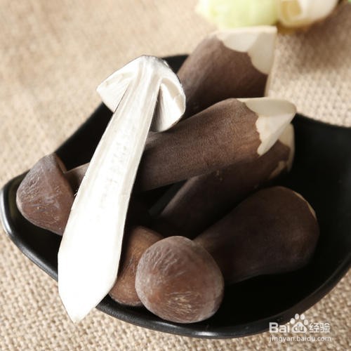 黑皮鸡枞菌食用禁忌