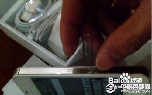 iPhone4s卡怎么装iPhone4s如何安装卡