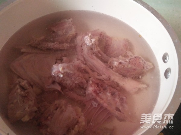 鸭架汤的家常做法