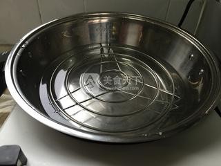 粽香糯米排骨做法