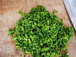 凉拌香椿怎么做?