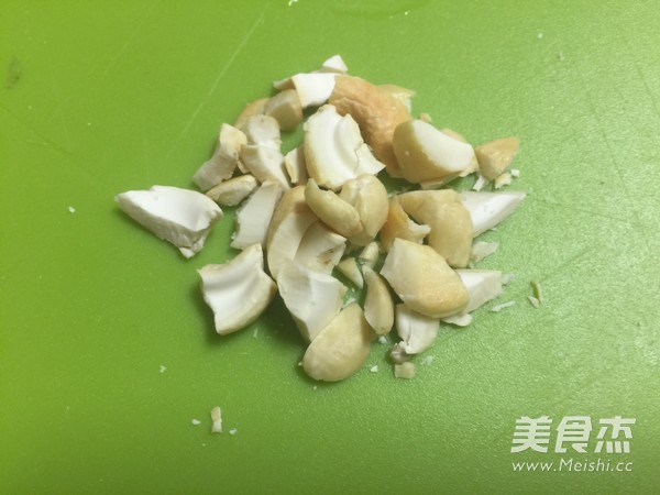 芝麻酱时蔬拌面