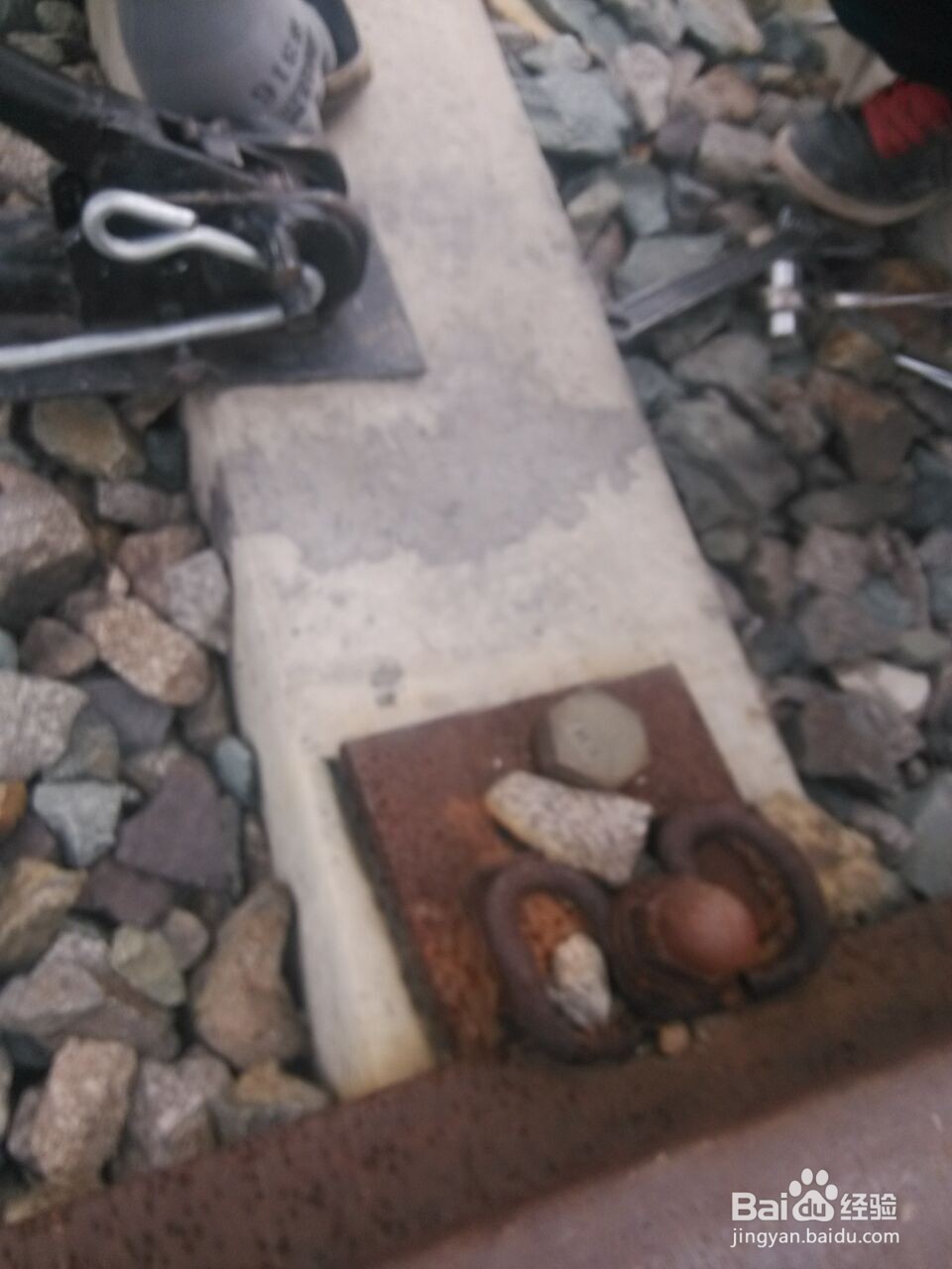 如何制作及安装钢筋地线！